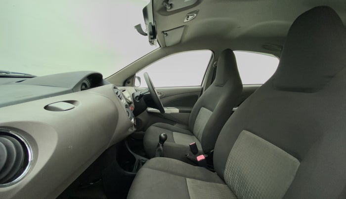 2011 Toyota Etios Liva V, Petrol, Manual, 46,096 km, Right Side Front Door Cabin