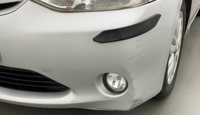 2011 Toyota Etios Liva V, Petrol, Manual, 46,096 km, Front bumper - Minor scratches