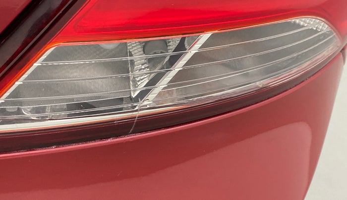 2016 Hyundai Verna 1.6 VTVT SX AT, Petrol, Automatic, 34,108 km, Right tail light - Minor scratches
