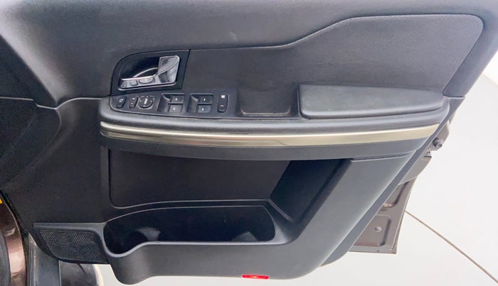 2018 Tata Hexa Varicor 400 XTA, Diesel, Automatic, 45,844 km, Driver Side Door Panels Control