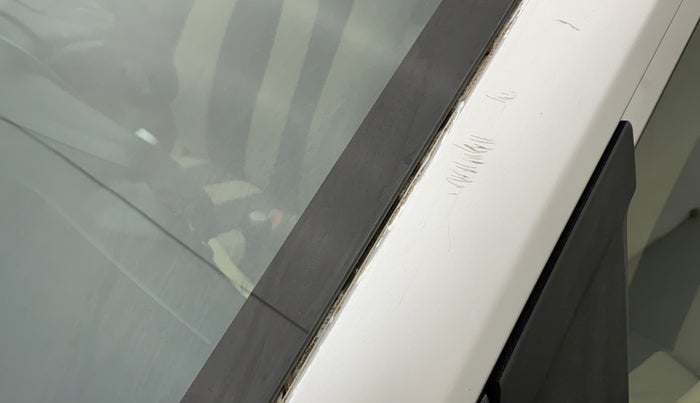2015 Honda Brio S MT, Petrol, Manual, 86,813 km, Left A pillar - Minor scratches