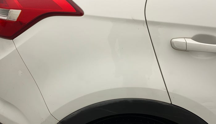 2018 Hyundai Creta E PLUS 1.6 PETROL, Petrol, Manual, 58,196 km, Right quarter panel - Slightly dented