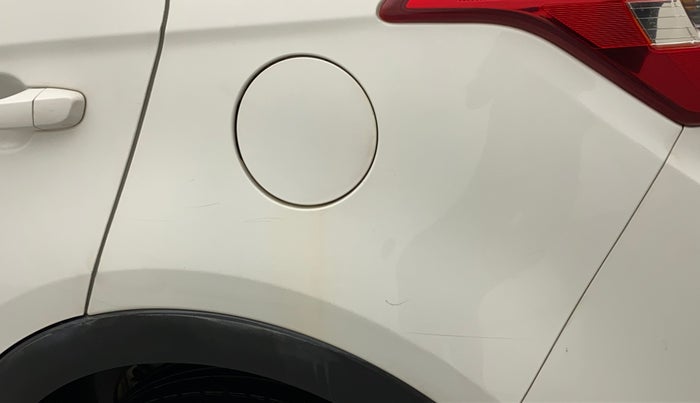 2018 Hyundai Creta E PLUS 1.6 PETROL, Petrol, Manual, 58,196 km, Left quarter panel - Minor scratches