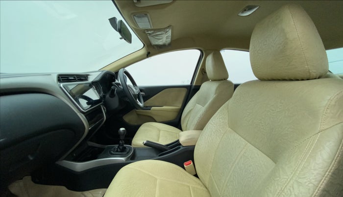 2018 Honda City 1.5L I-VTEC V MT, CNG, Manual, 1,11,569 km, Right Side Front Door Cabin