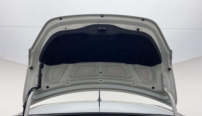 2014 Hyundai Verna FLUIDIC 1.6 CRDI SX, Diesel, Manual, 57,182 km, Boot Door Open