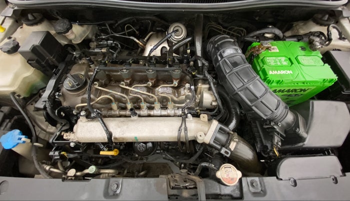 2014 Hyundai Verna FLUIDIC 1.6 CRDI SX, Diesel, Manual, 57,182 km, Open Bonet