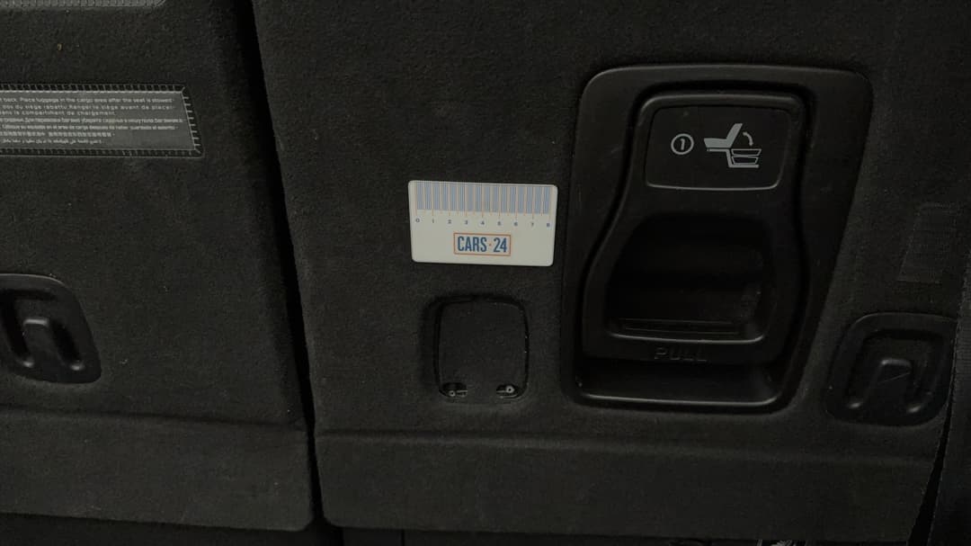 2022 Kia Carnival S, Automatic, 85981 km, Miscellaneous Interior Not working