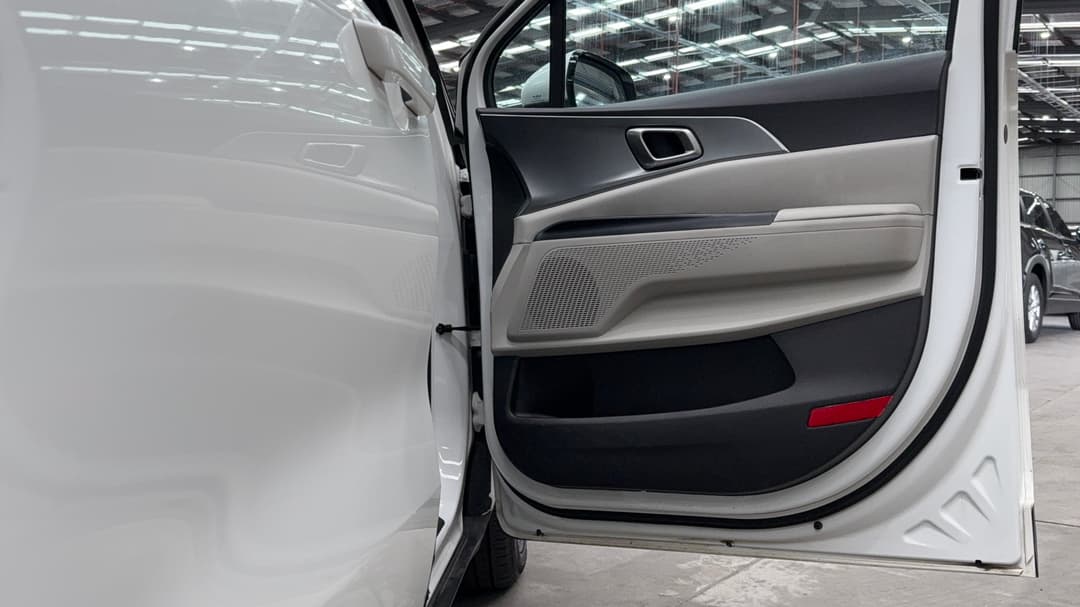 2022 Kia Carnival S, Automatic, 85981 km, Speaker View