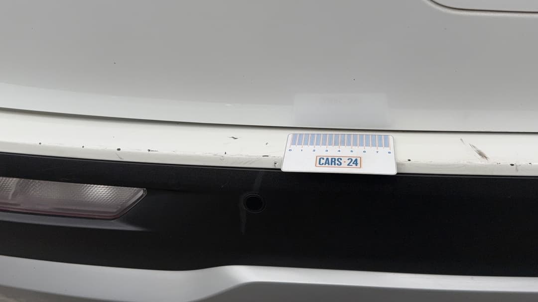 2022 Kia Carnival S, Automatic, 85981 km, Bumper Rear Chip