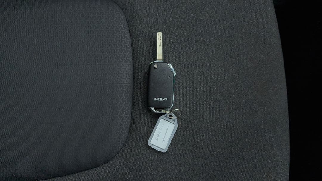 2022 Kia Carnival S, Automatic, 85981 km, Key Close-up