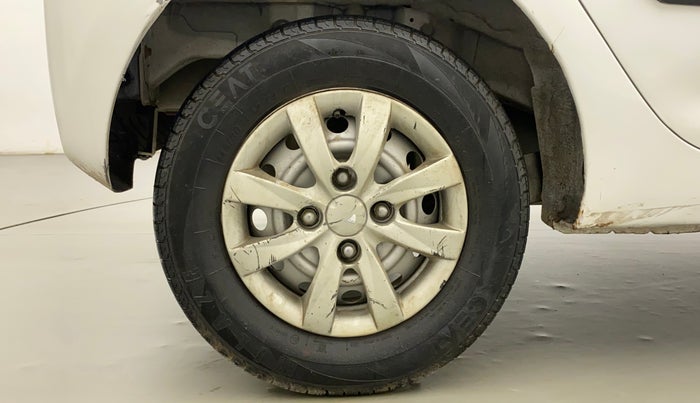 2016 Hyundai Eon SPORTZ, Petrol, Manual, 56,431 km, Right Rear Wheel