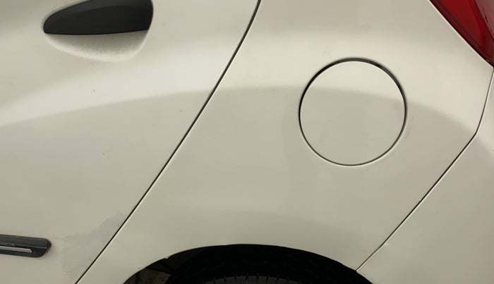 2016 Hyundai Eon SPORTZ, Petrol, Manual, 56,431 km, Left quarter panel - Slightly dented
