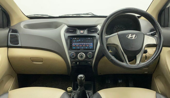 2016 Hyundai Eon SPORTZ, Petrol, Manual, 56,431 km, Dashboard