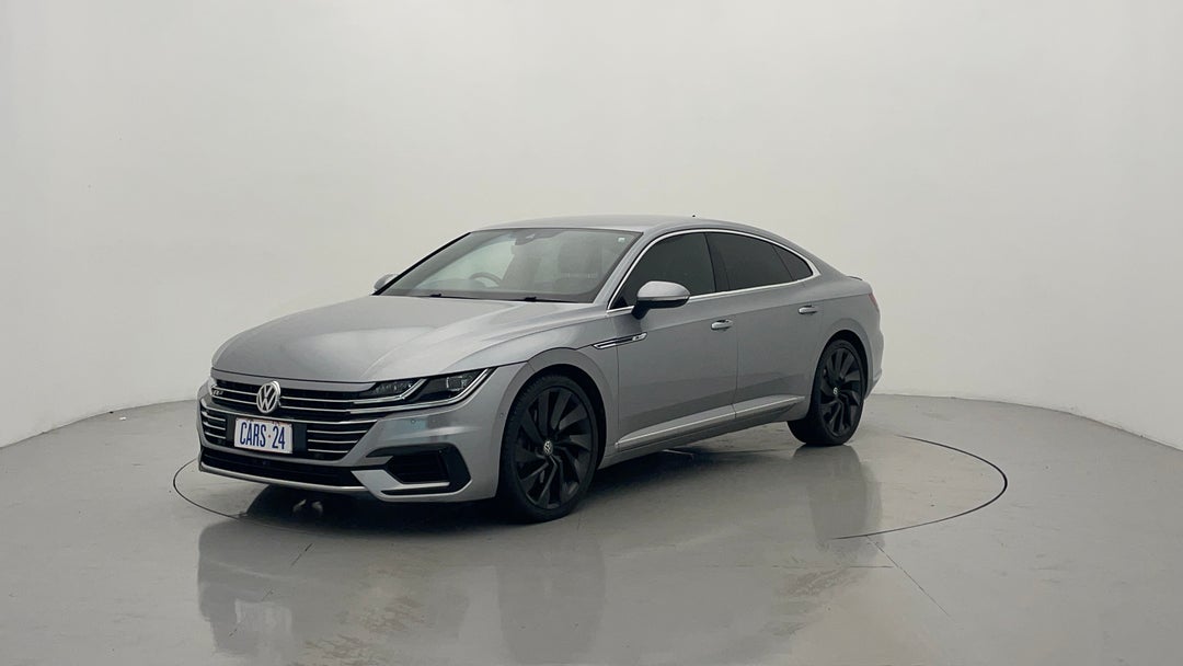 Left Front Diagonal (45- Degree) View