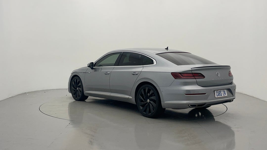 Left Back Diagonal (45- Degree) View