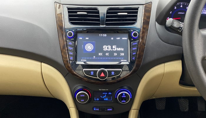 2016 Hyundai Verna FLUIDIC 1.6 SX VTVT, Petrol, Manual, 31,533 km, Air Conditioner