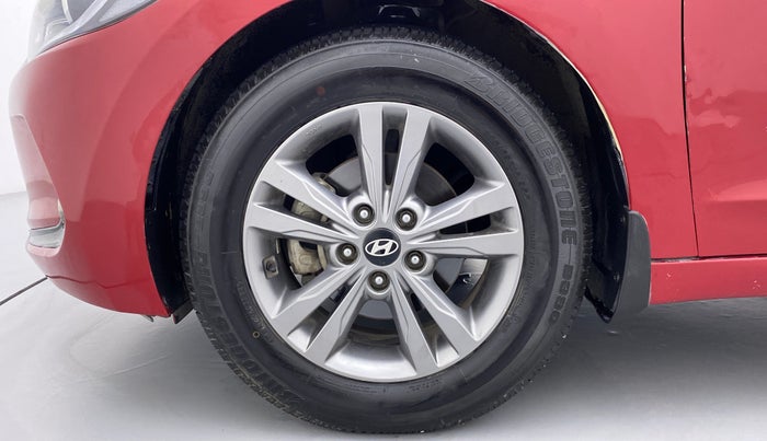 2017 Hyundai New Elantra 2.0 SX (O) MT, Petrol, Manual, 85,727 km, Left Front Wheel