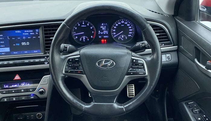 2017 Hyundai New Elantra 2.0 SX (O) MT, Petrol, Manual, 85,727 km, Steering Wheel Close Up