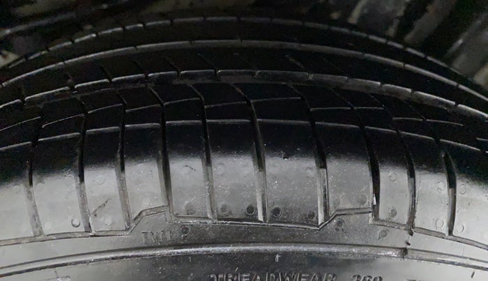 2016 Honda Amaze 1.2 SX MT I VTEC, Petrol, Manual, 48,548 km, Right Rear Tyre Tread