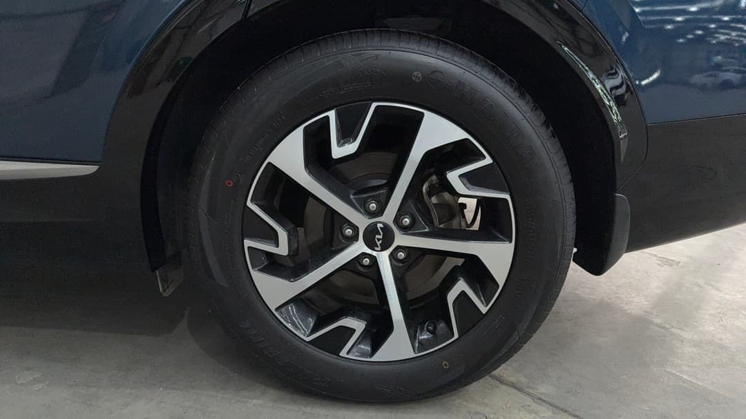 2022 Kia Sportage Sx (FWD), Automatic, 61897 km, Left Rear Wheel