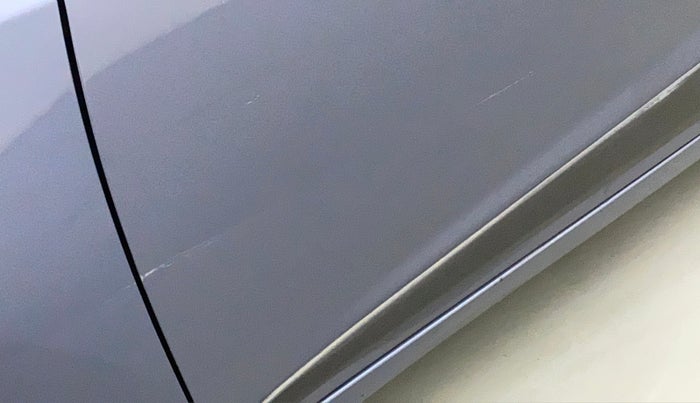 2015 Hyundai Xcent SX 1.2, Petrol, Manual, 64,152 km, Front passenger door - Slightly dented