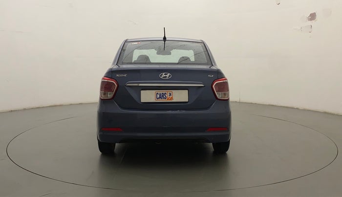 2015 Hyundai Xcent SX 1.2, Petrol, Manual, 64,152 km, Back/Rear
