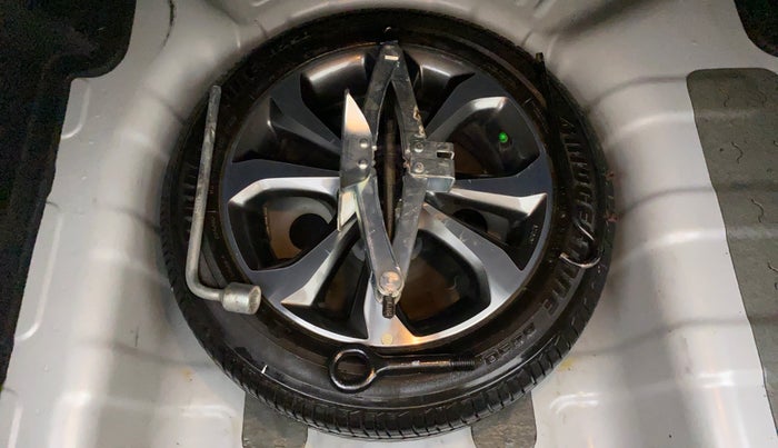2014 Hyundai Xcent SX 1.2 OPT, Petrol, Manual, 62,523 km, Spare Tyre