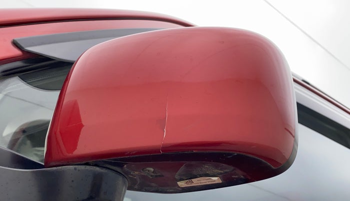 2015 Maruti Wagon R 1.0 VXI, Petrol, Manual, 52,228 km, Left rear-view mirror - Cover has minor damage