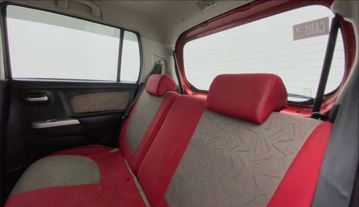 2015 Maruti Wagon R 1.0 VXI, Petrol, Manual, 52,228 km, Right Side Rear Door Cabin