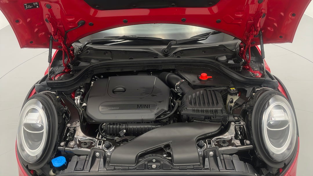 Open Bonnet (Engine)