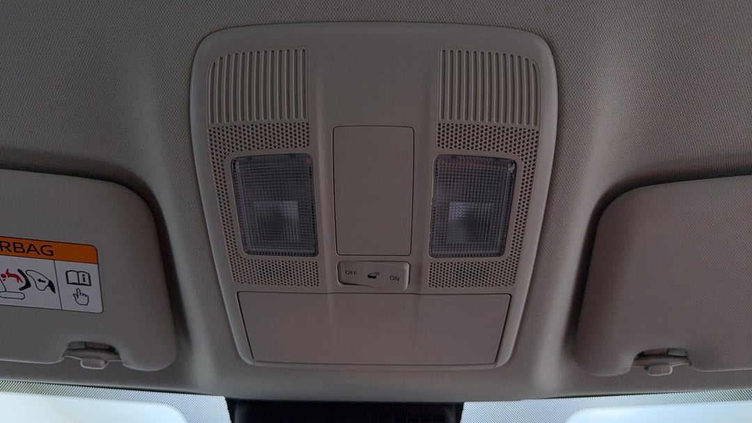 On-Roof Controls/Sunglass holder