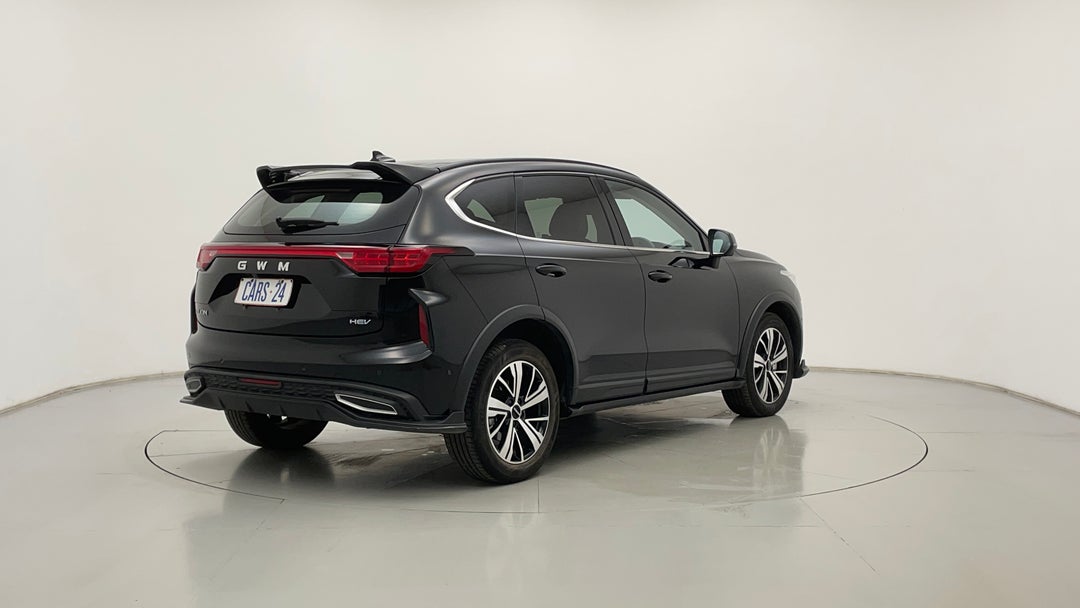 Right Back Diagonal (45- Degree) View