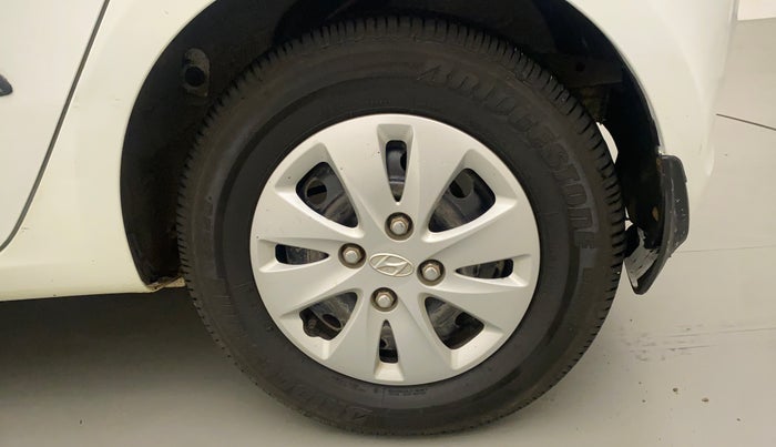 2011 Hyundai i10 MAGNA 1.2, Petrol, Manual, 47,160 km, Left Rear Wheel
