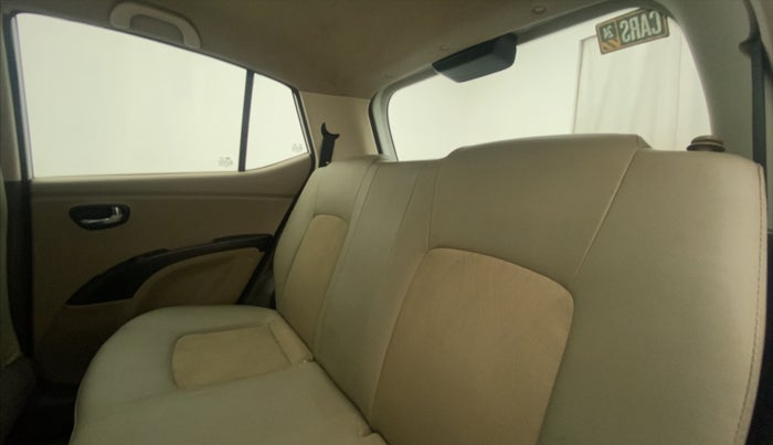 2011 Hyundai i10 MAGNA 1.2, Petrol, Manual, 47,160 km, Right Side Rear Door Cabin