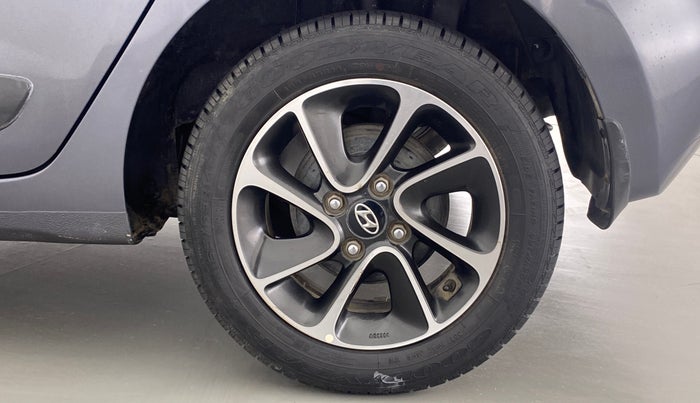 2018 Hyundai Grand i10 SPORTZ AT 1.2 KAPPA VTVT, Petrol, Automatic, 42,433 km, Left Rear Wheel