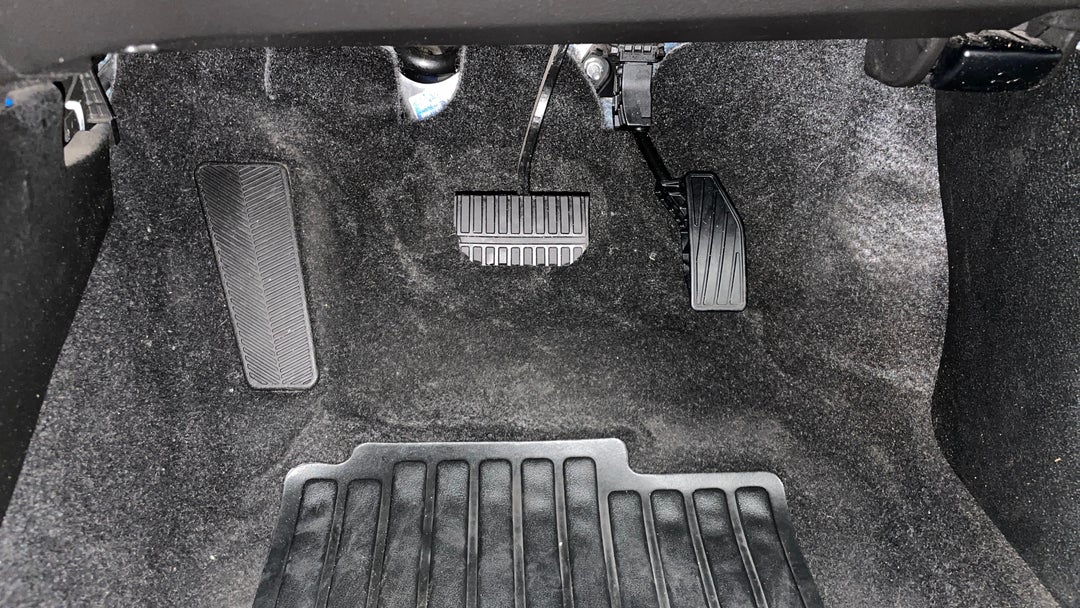 Pedals and Footmat