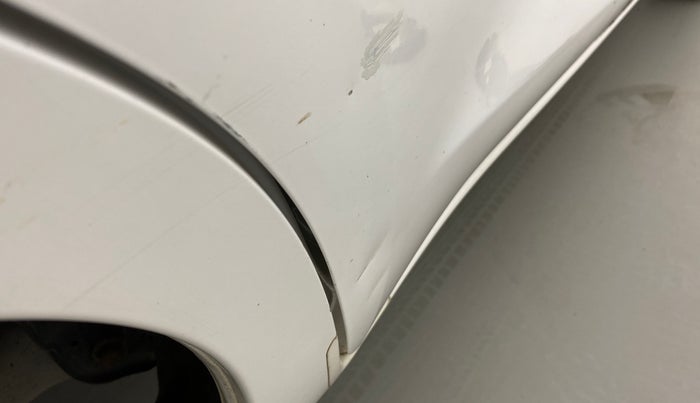 2018 Datsun Redi Go GOLD LIMITED EDITION, Petrol, Manual, 77,360 km, Right rear door - Slightly dented