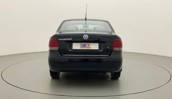 2011 Volkswagen Vento COMFORTLINE 1.6, Petrol, Manual, 61,436 km, Back/Rear