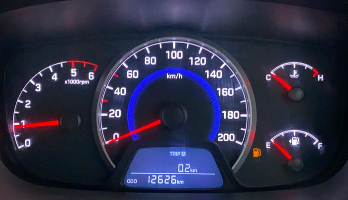 2013 Hyundai Grand i10 SPORTZ 1.1 CRDI, Diesel, Manual, 13,135 km, Odometer Image