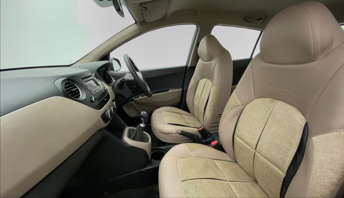 2013 Hyundai Grand i10 SPORTZ 1.1 CRDI, Diesel, Manual, 13,135 km, Right Side Front Door Cabin