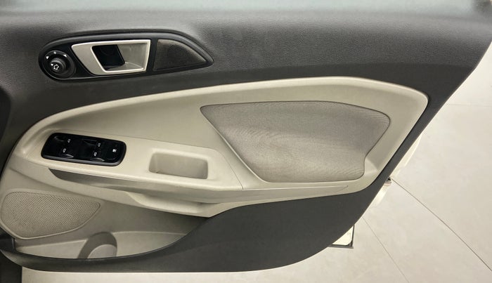 2016 Ford Ecosport 1.5 TITANIUM TI VCT, Petrol, Manual, 87,565 km, Driver Side Door Panels Control
