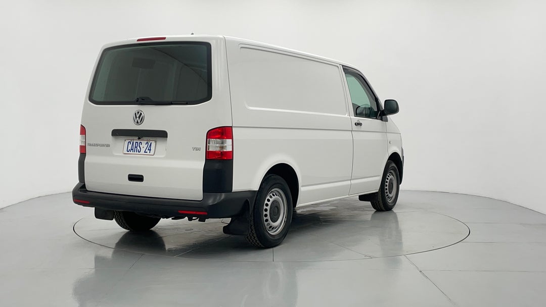 Right Back Diagonal (45- Degree) View