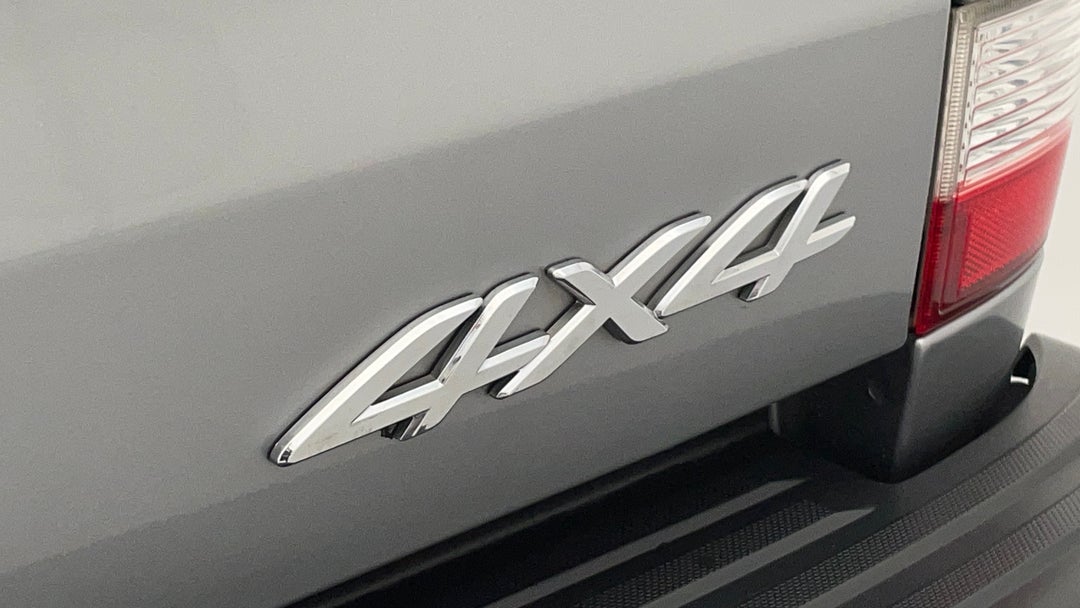 Badge (Boot Right Side)