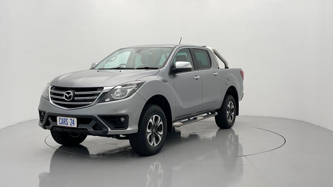 Left Front Diagonal (45- Degree) View