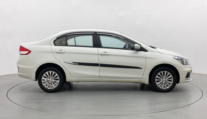 2022 Maruti Ciaz DELTA 1.5 SHVS MT PETROL, Petrol, Manual, 16,727 km, Right Side View