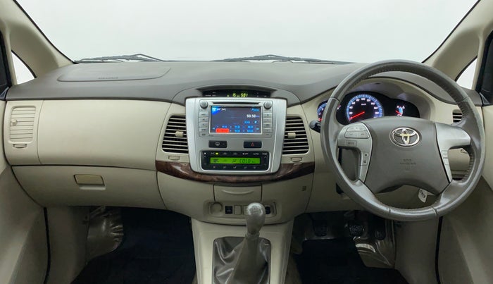 2013 Toyota Innova 2.5 VX 7 STR BS IV, Diesel, Manual, 58,189 km, Dashboard