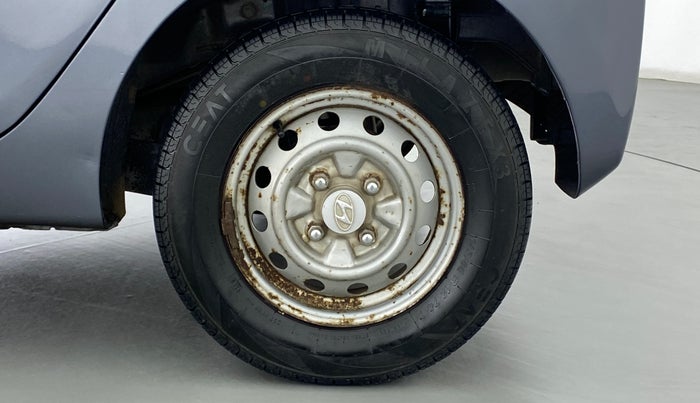 2016 Hyundai Eon ERA PLUS, Petrol, Manual, 54,546 km, Left Rear Wheel