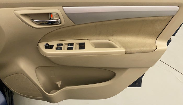 2016 Maruti Ertiga VXI CNG, CNG, Manual, 63,006 km, Driver Side Door Panels Control