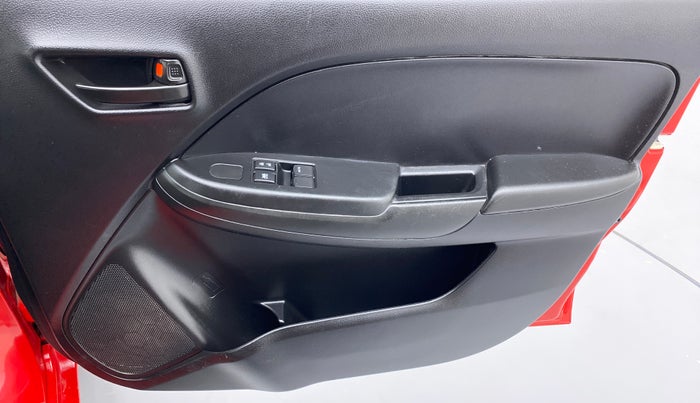 2017 Maruti Baleno SIGMA 1.2 K12, Petrol, Manual, 44,554 km, Driver Side Door Panels Control