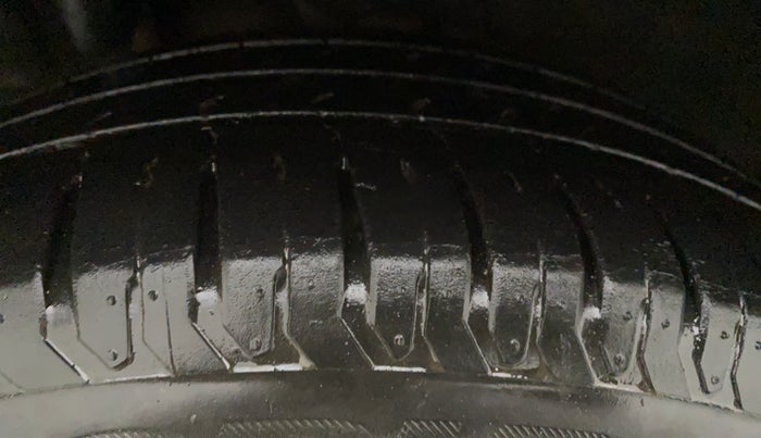 2021 Hyundai Verna SX (O) 1.5 CRDI, Diesel, Manual, 49,462 km, Left Rear Tyre Tread